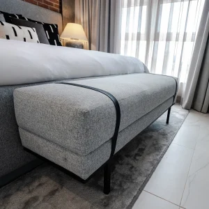 Tori Bed End